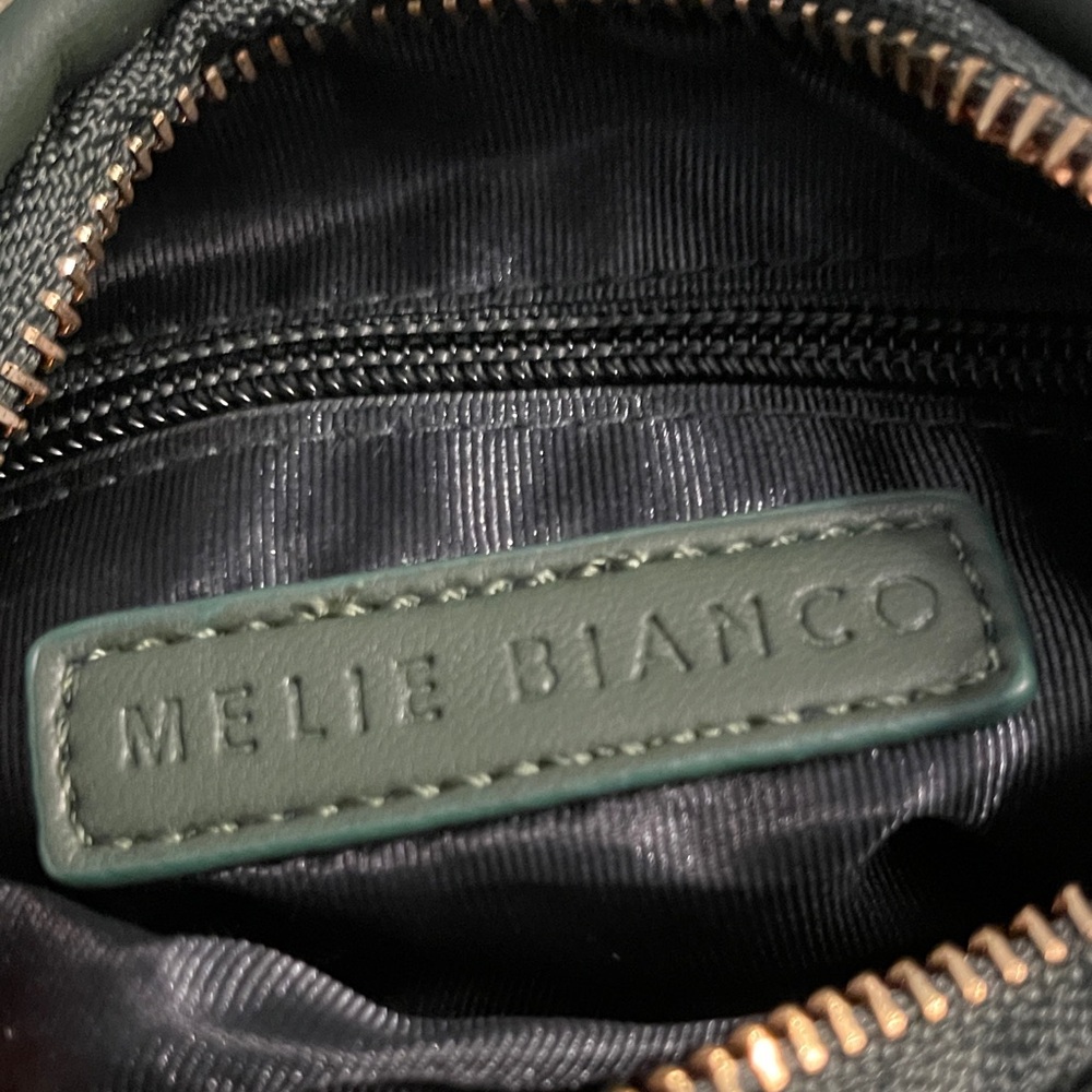 Melie Bianco Woven Green Hobo Bag - Picture 3 of 3